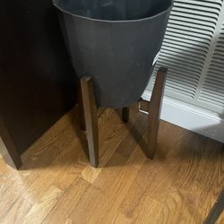 Wooden Planter  with Stand -   Design, Sturdy Tripod Legs, Indoor & Outdoor Decorative Plant Holders for Home & Garden