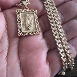 Gold Filled Cuban Chain With Square Chain Pendant