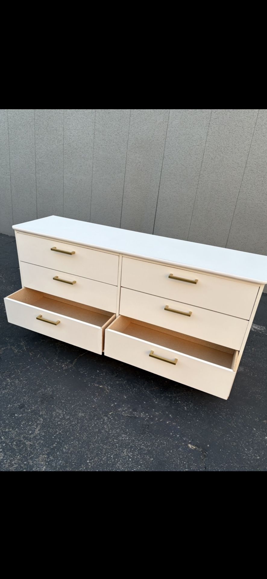 NEW WHITE DRESSER W/ GOLD KNOBS FOR SALE💫