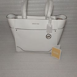 MICHAEL KORS designer handbag. White. Brand new with tags Women's purse 