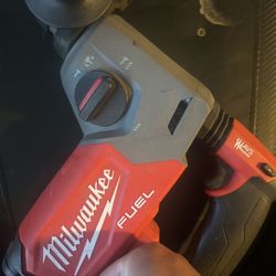 Milwaukee Fuel SDS Plus Rotary Hammer 