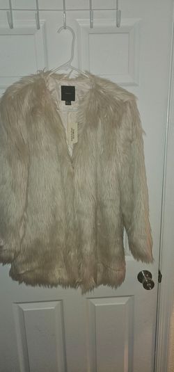 Brand-new Beautiful Coat.
