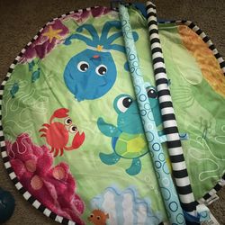 Tummy time mats for baby’s