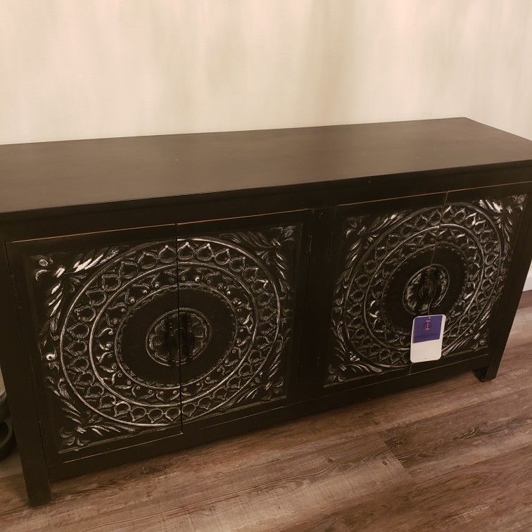 Nwt Cabinet