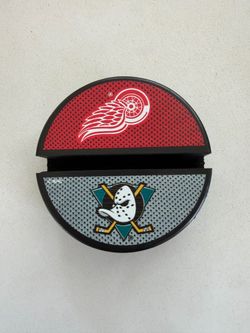 Anaheim Ducks x Detroit Red Wings Hockey Puck