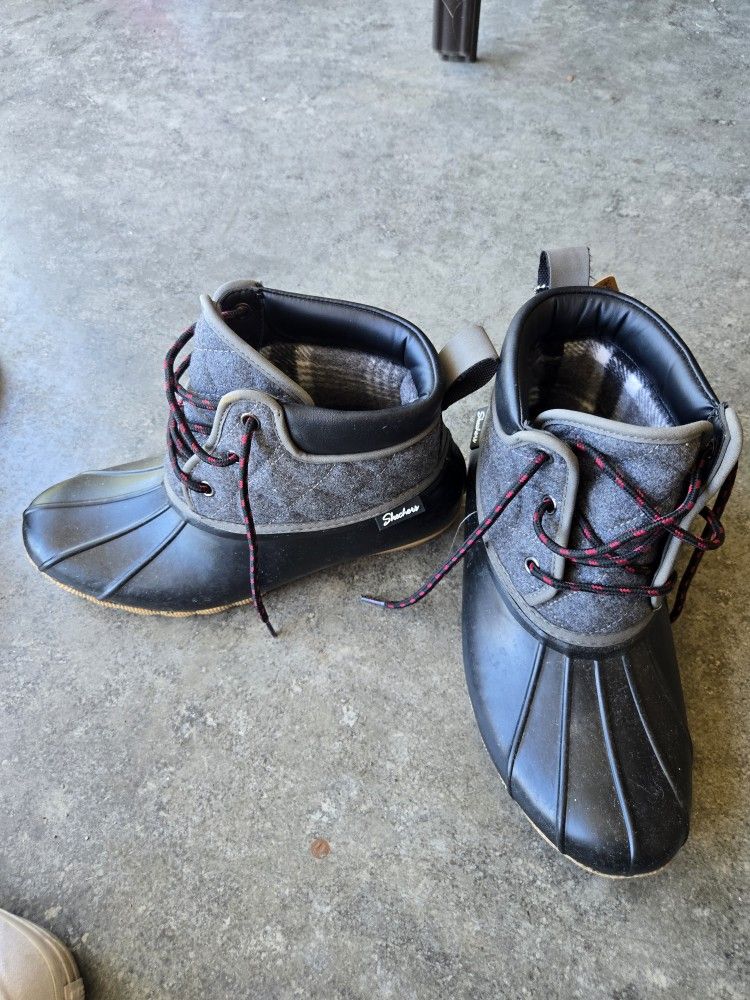 Skechers boots