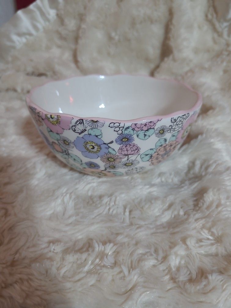 Small Pretty Bowl