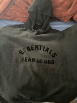Selling Essentials Hoodie For 135 Lmk Brand New Size L