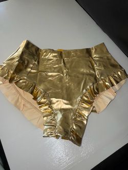Golden Metallic shorts   Size XL