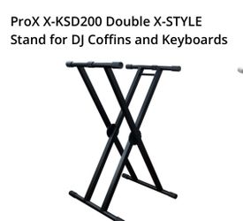 Dj stand like new