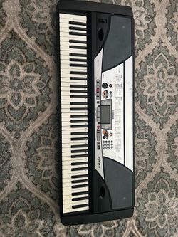 Yamaha PSR-GX76