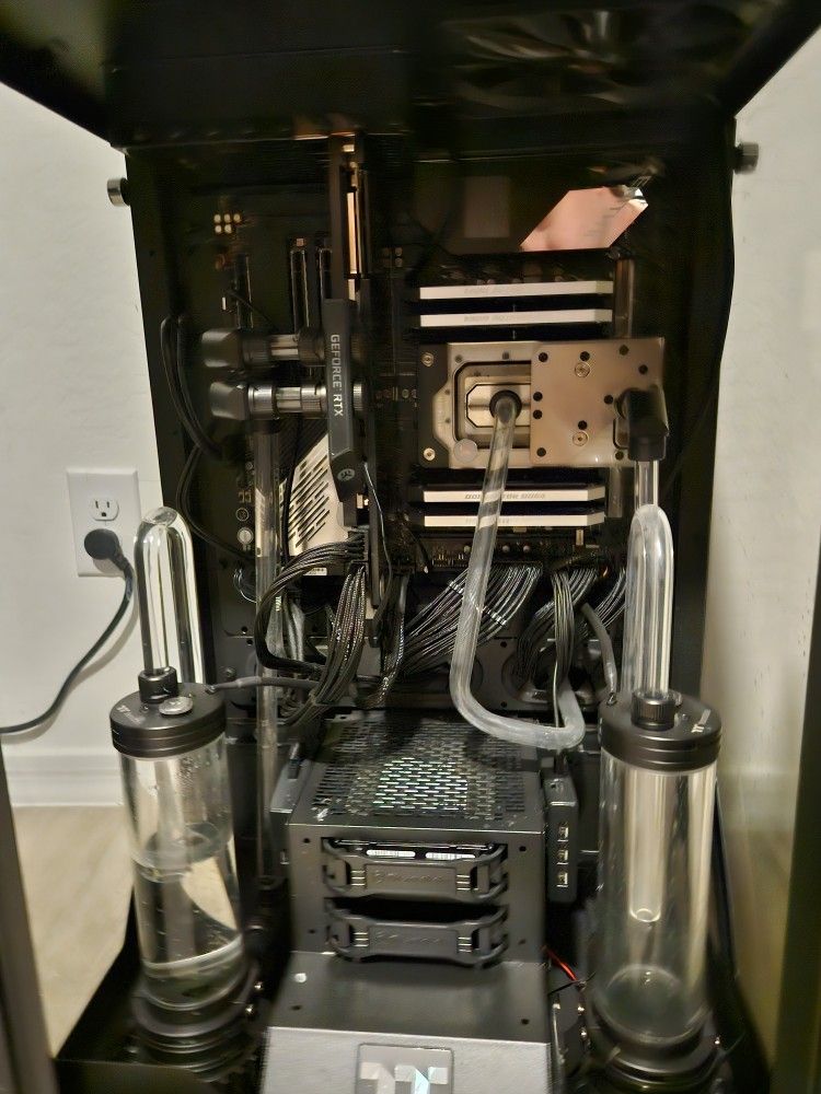 Custom Built 3990x Thread ripper PC