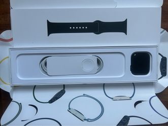 Apple Watch SE 2nd Gen 44mm Cellular Midnight A2727 - Used Once Like New