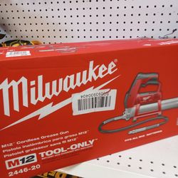 Milwaukee New Grease Gun 12M