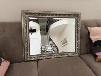 Framed Mirror 29.5” X 23.5” in excellent condition