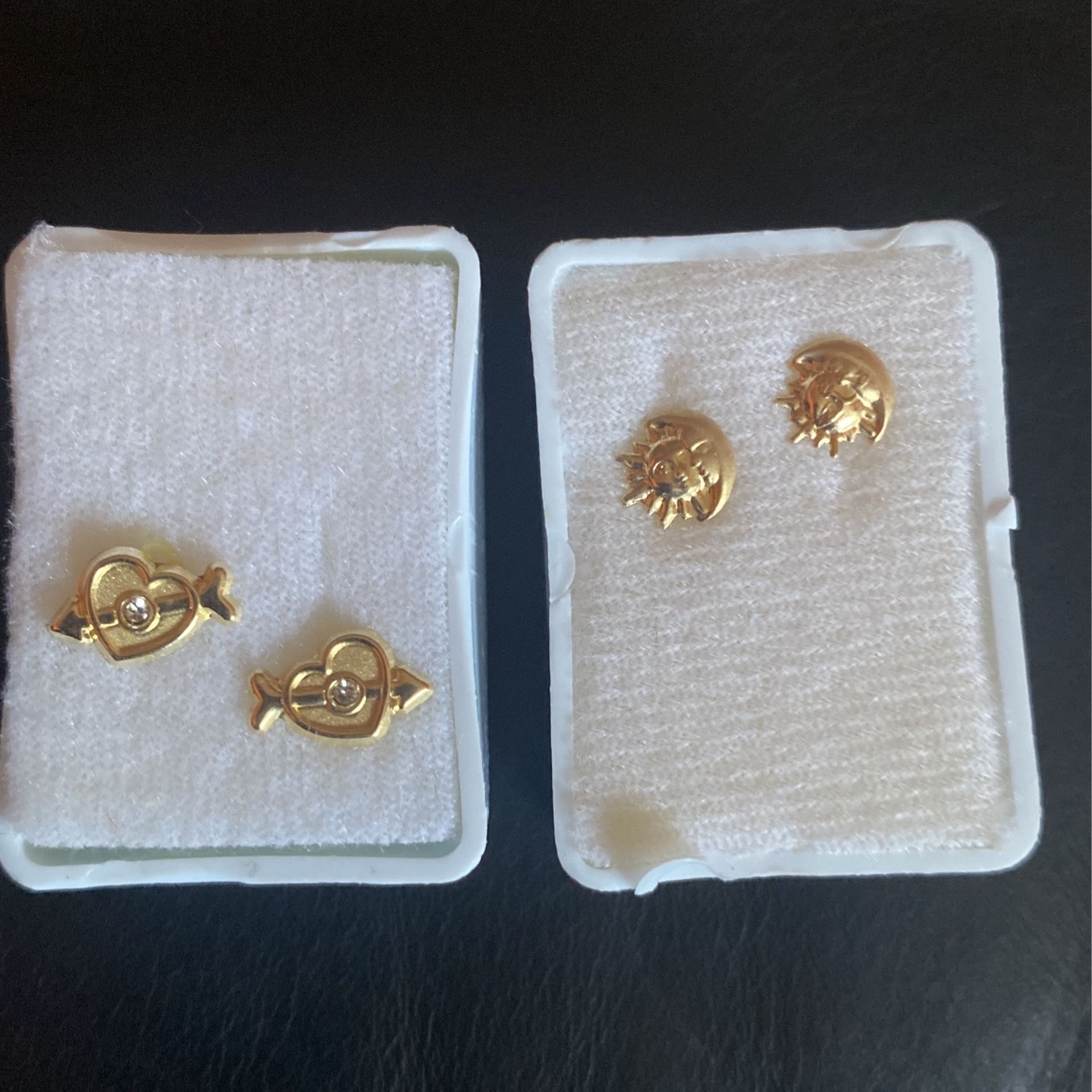 Hearts And Eclipse Earrings Gold 10k $35 Each
