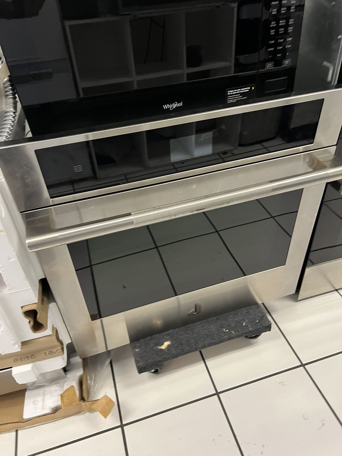 Jenn Air 30” Single Wall Oven 2024