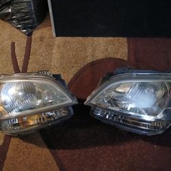 OEM KIA SOUL HEADLIGHTS
