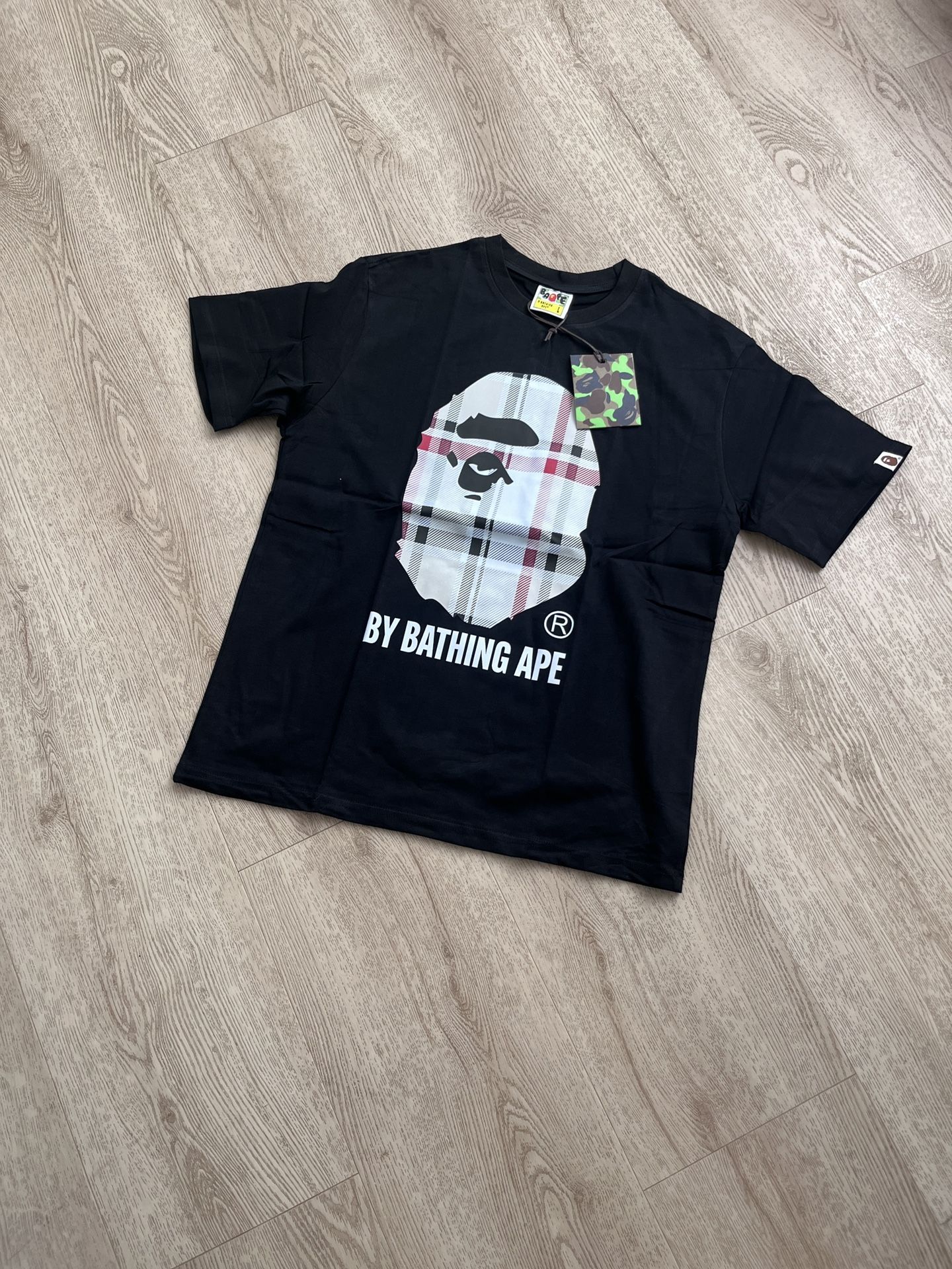 Burberry bape tee