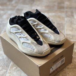 Adidas Yeezy 700 V3 “Azazel” Basketball Shoes