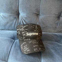 Supreme Hat 