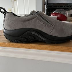 Men’s Merrell Jungle Mocs New Size 10