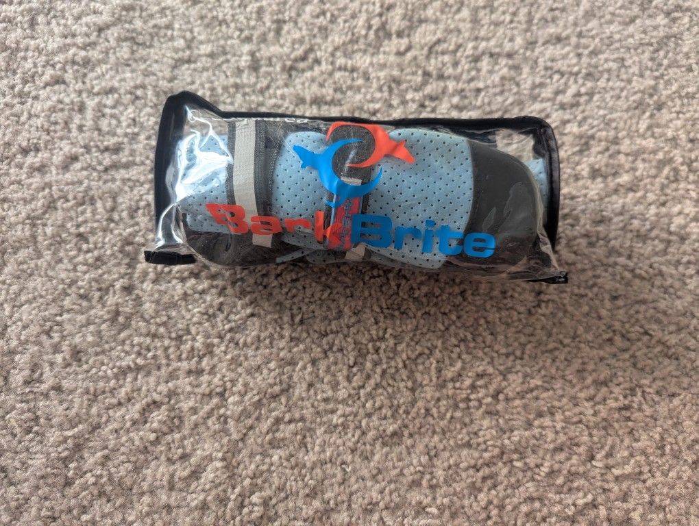 Dog Shoes, Boots, Medium, Barley Used