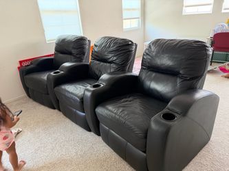 BLACK LEATHER RECLINER | 3 SEATER