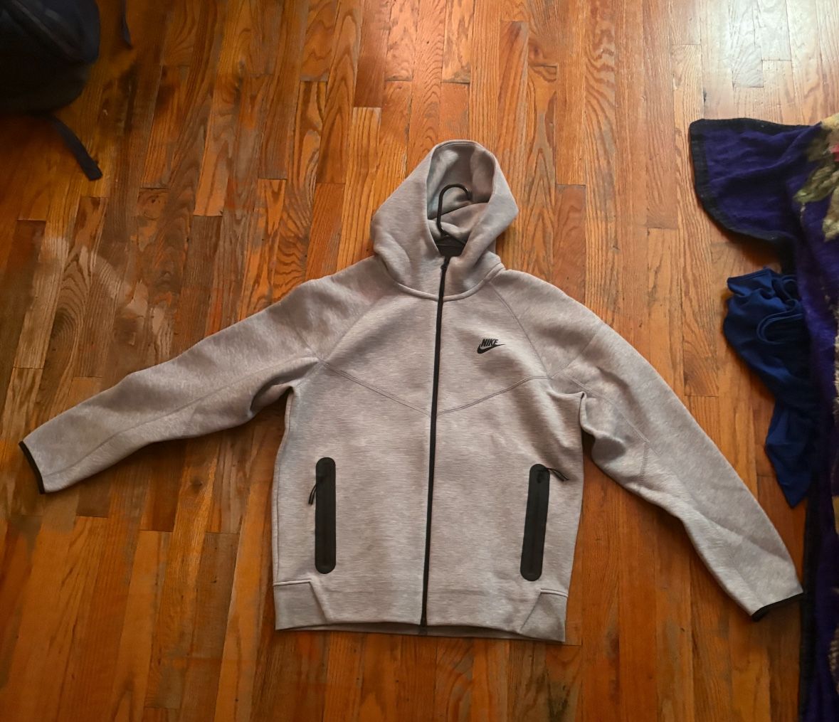 Nike Tech Hoddie 