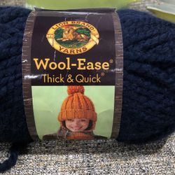 (Navy )Lion Brand Wool-Ease Thick & Quick Yarn  110 Navy 