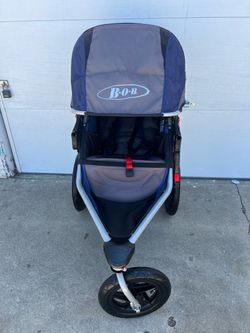 BOB REVOLUTION JOGGER STROLLER