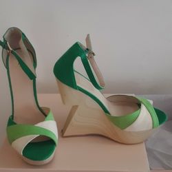 Sz 9 New Green/Bone Shoe 