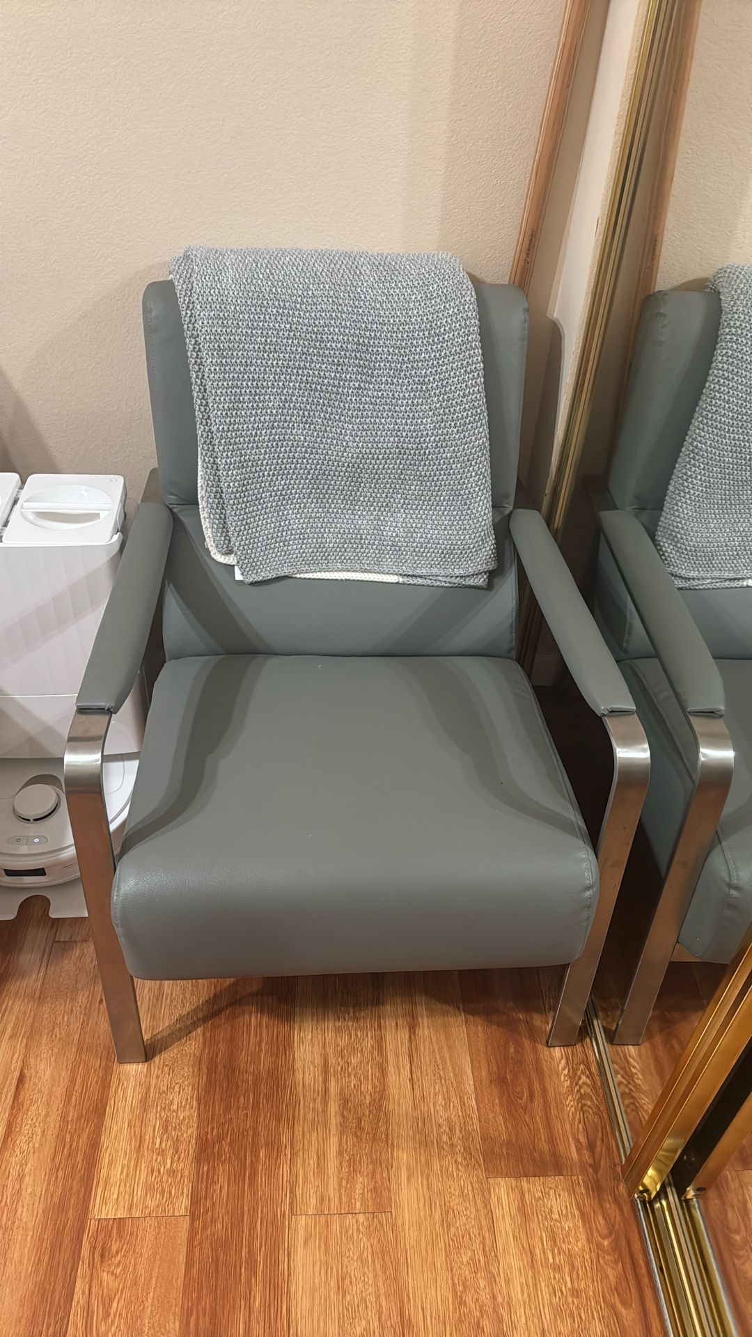 Chair brand new for sale grey color