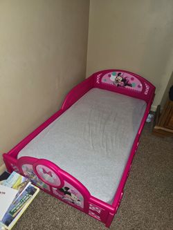 Minne toddler bed