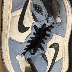Jordan Ones – University Blue