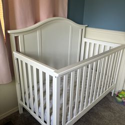Convertible Crib