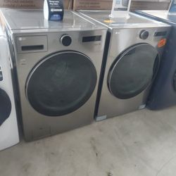 LG THIN Q WASHER & GAS DRYER