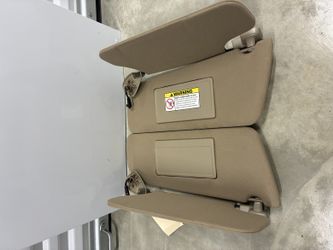 97-02 Ford Expedition Lincoln Navigator Sun Visors Tan HomeLink Lighted #4192