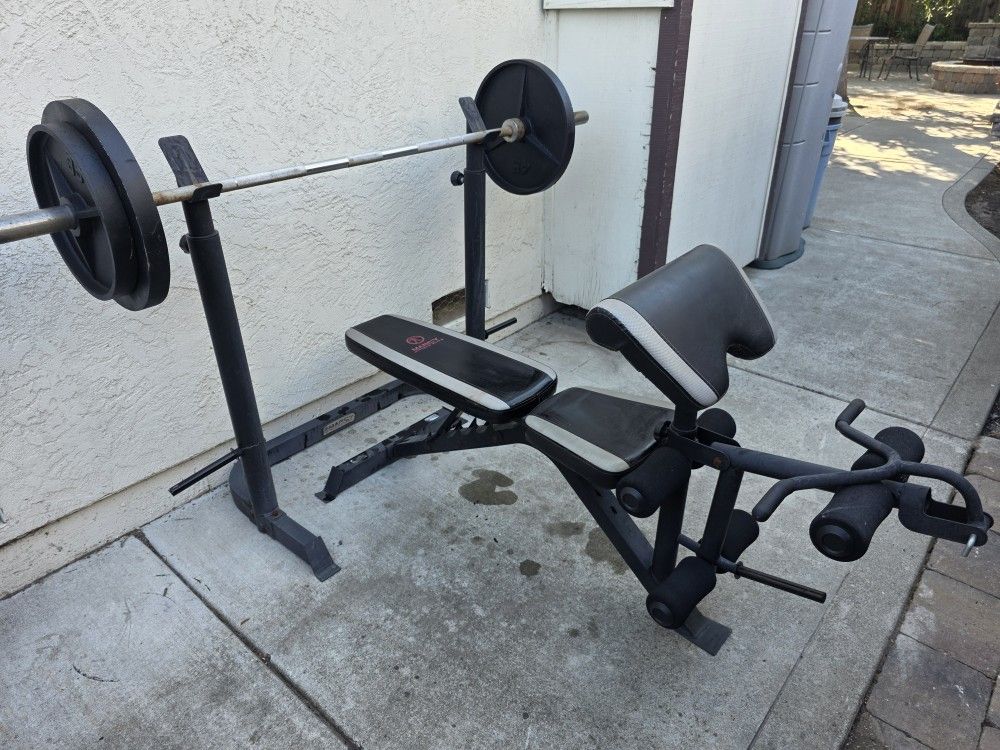 Weight Bench 
