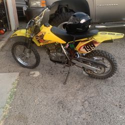 Sobe Suzuki DirtBike