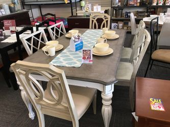 50% off, 7 pc Dining Room Set (Table is extendable with leaf which is included in Set)