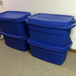 32 Gallon Sterilite Storage Containers