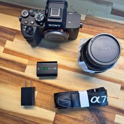Sony Alpha 7 IV Full Frame Mirrorless Camera w/ Lens 28-70mm