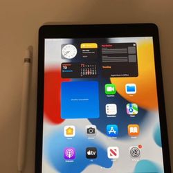 iPad 9th Gen (64GB) with Apple Pencil and Charger - Very Good Condition