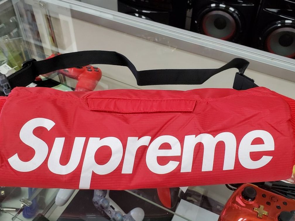 Supreme Hand Warmer Red FW18