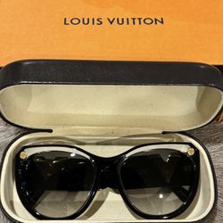 Authentic Louis Vuitton Sunglasses Black Gold Clear My Fair Lady Studs Z1146W 91