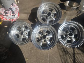 I have this wheels for sale.