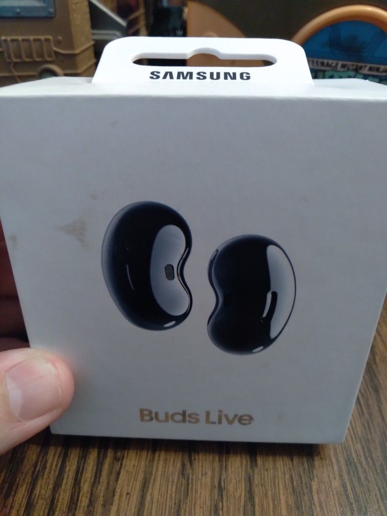 Samsung Buds Live Like New