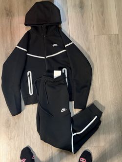 Black reflective Nike Tech