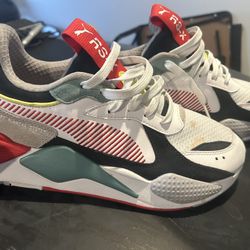 Puma PC Runner Sneaker Women’s 7.5